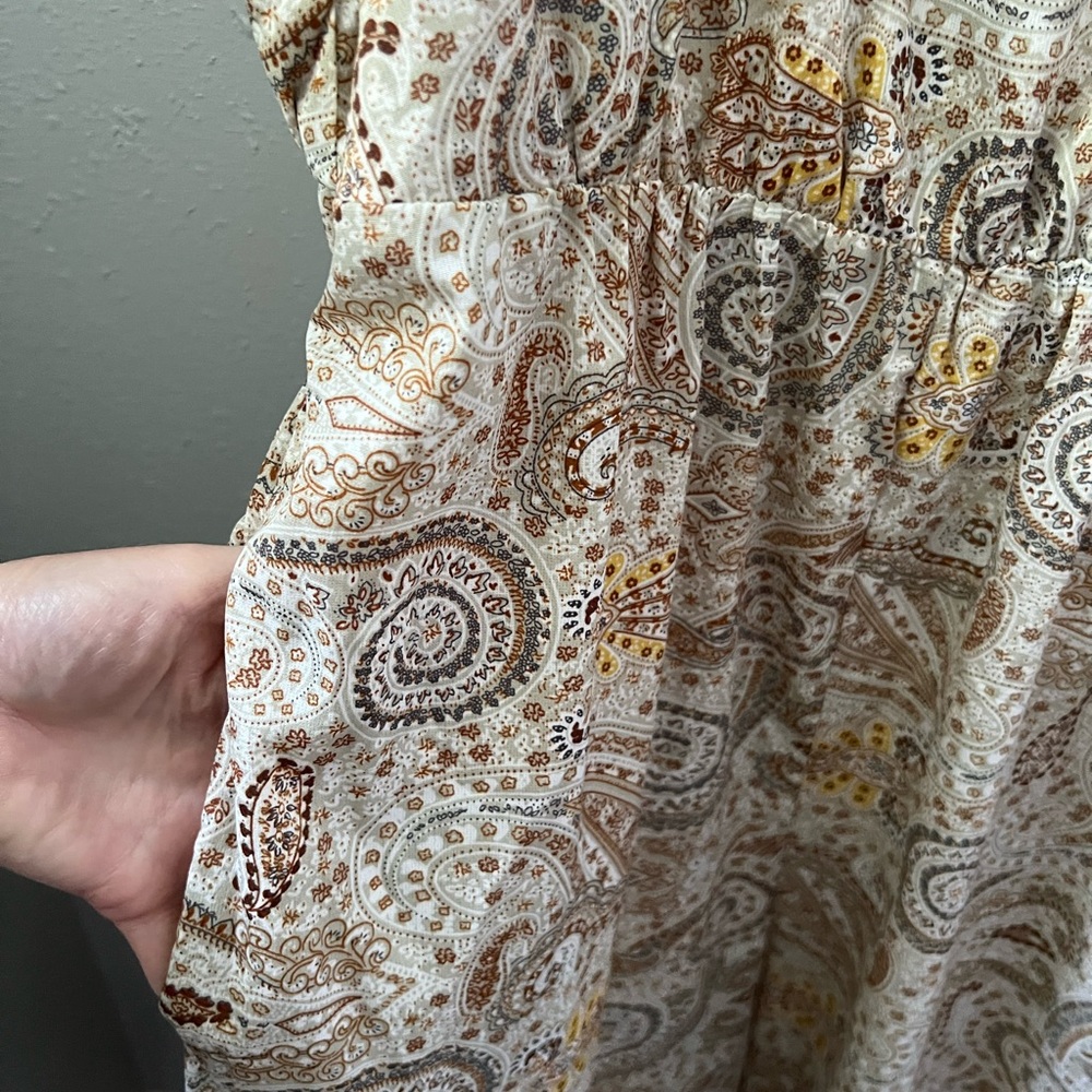 Lush Cream and Brown Paisley Jumpsuit Size Medium New - Picture 6 of 7